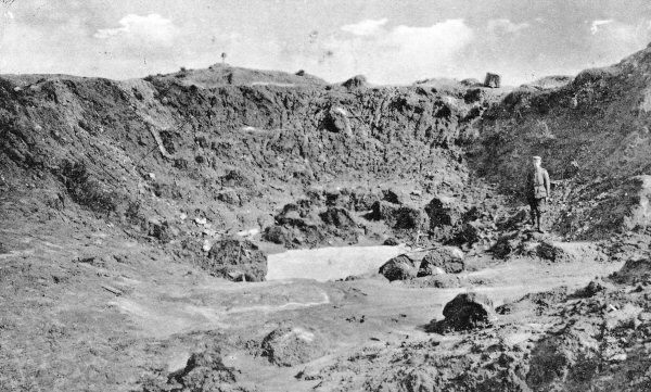 hooge_crater_1915.jpg